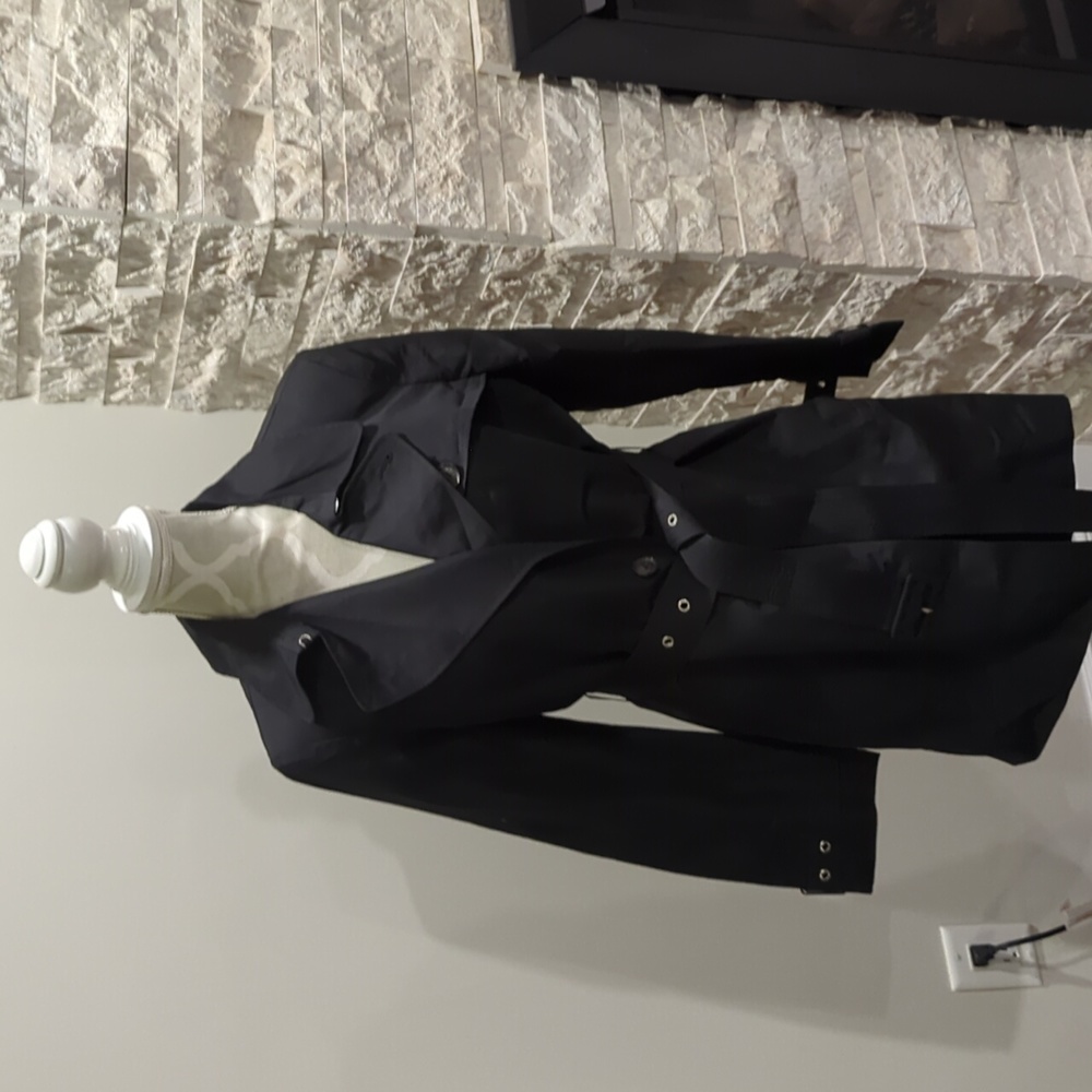 Elegant Black Trench Coat for Women